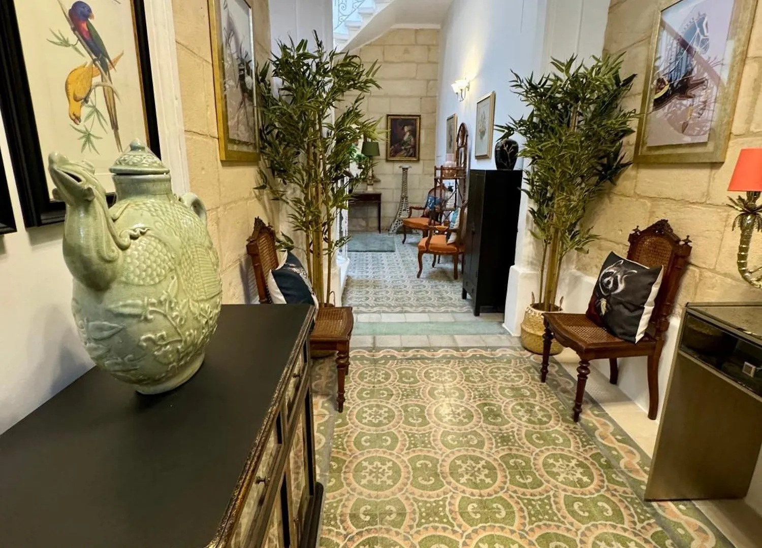 Stylish Boutique Duplex Apartment Home - Green - 2 Large Double Bedrooms With Ensuite Bathrooms Msida