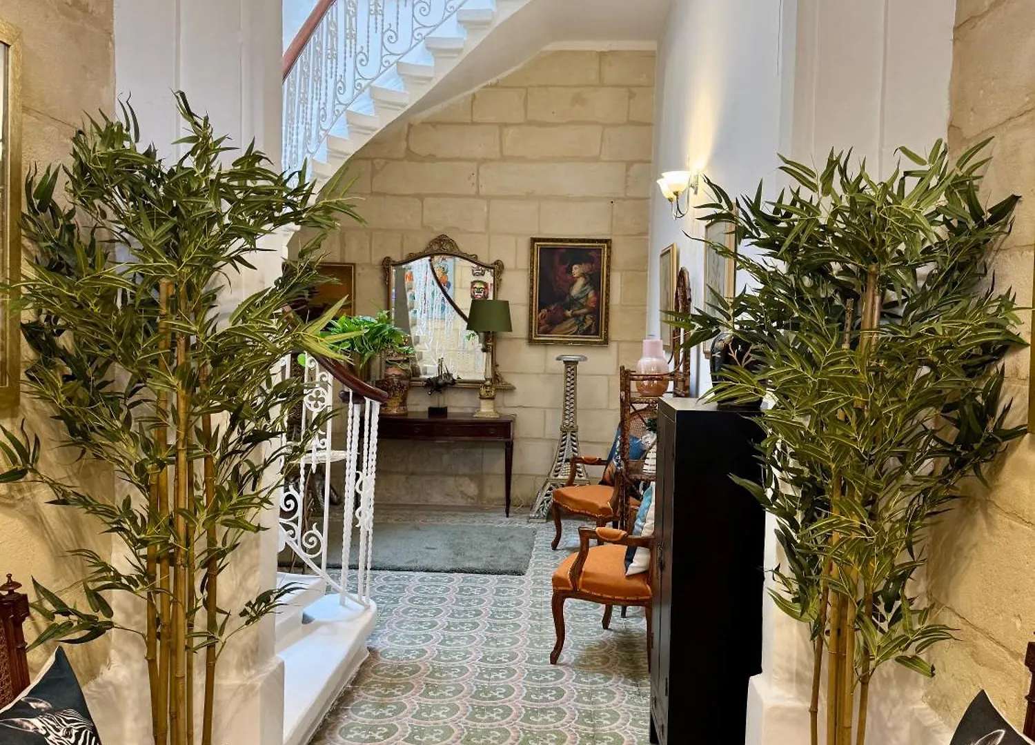 Stylish Boutique Duplex Apartment Home - Green - 2 Large Double Bedrooms With Ensuite Bathrooms Msida