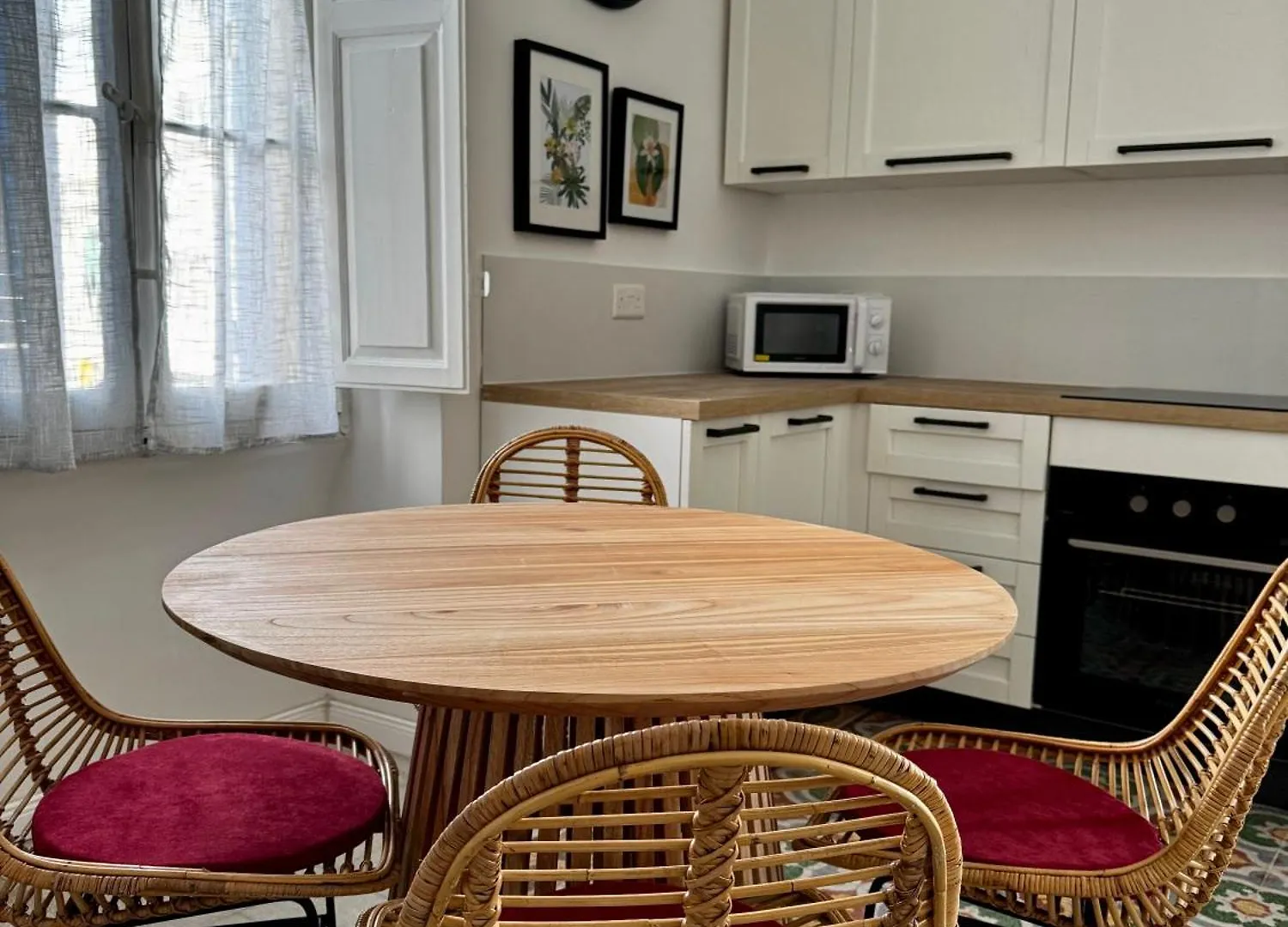 Stylish Boutique Duplex Apartment Home - Green - 2 Large Double Bedrooms With Ensuite Bathrooms Msida Malta