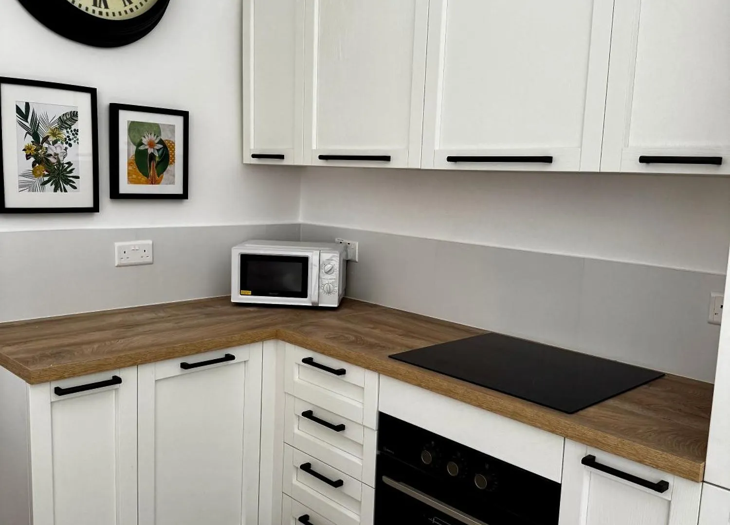 Stylish Boutique Duplex Apartment Home - Green - 2 Large Double Bedrooms With Ensuite Bathrooms Msida 0*,