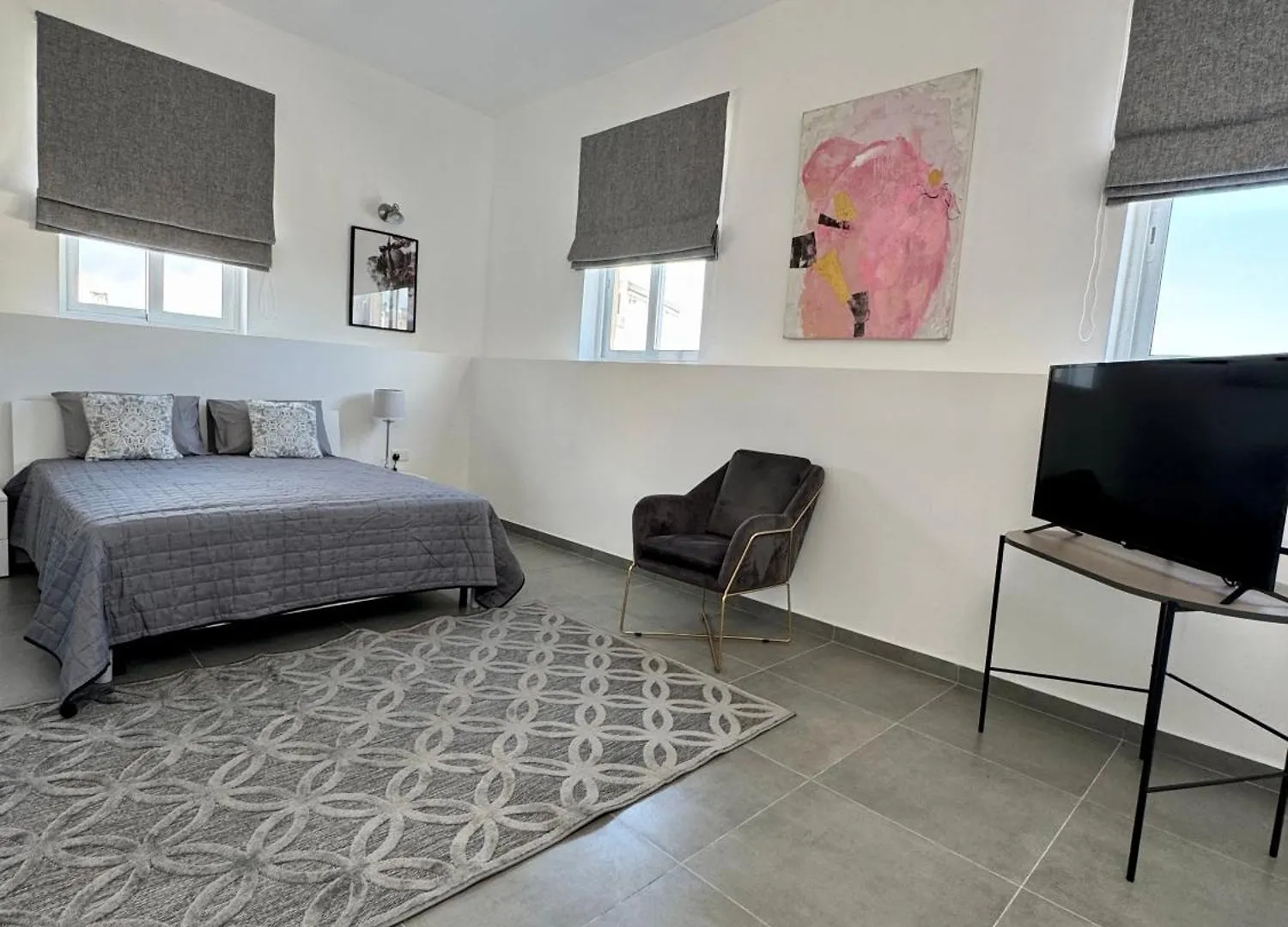 Stylish Boutique Duplex Apartment Home - Green - 2 Large Double Bedrooms With Ensuite Bathrooms Msida