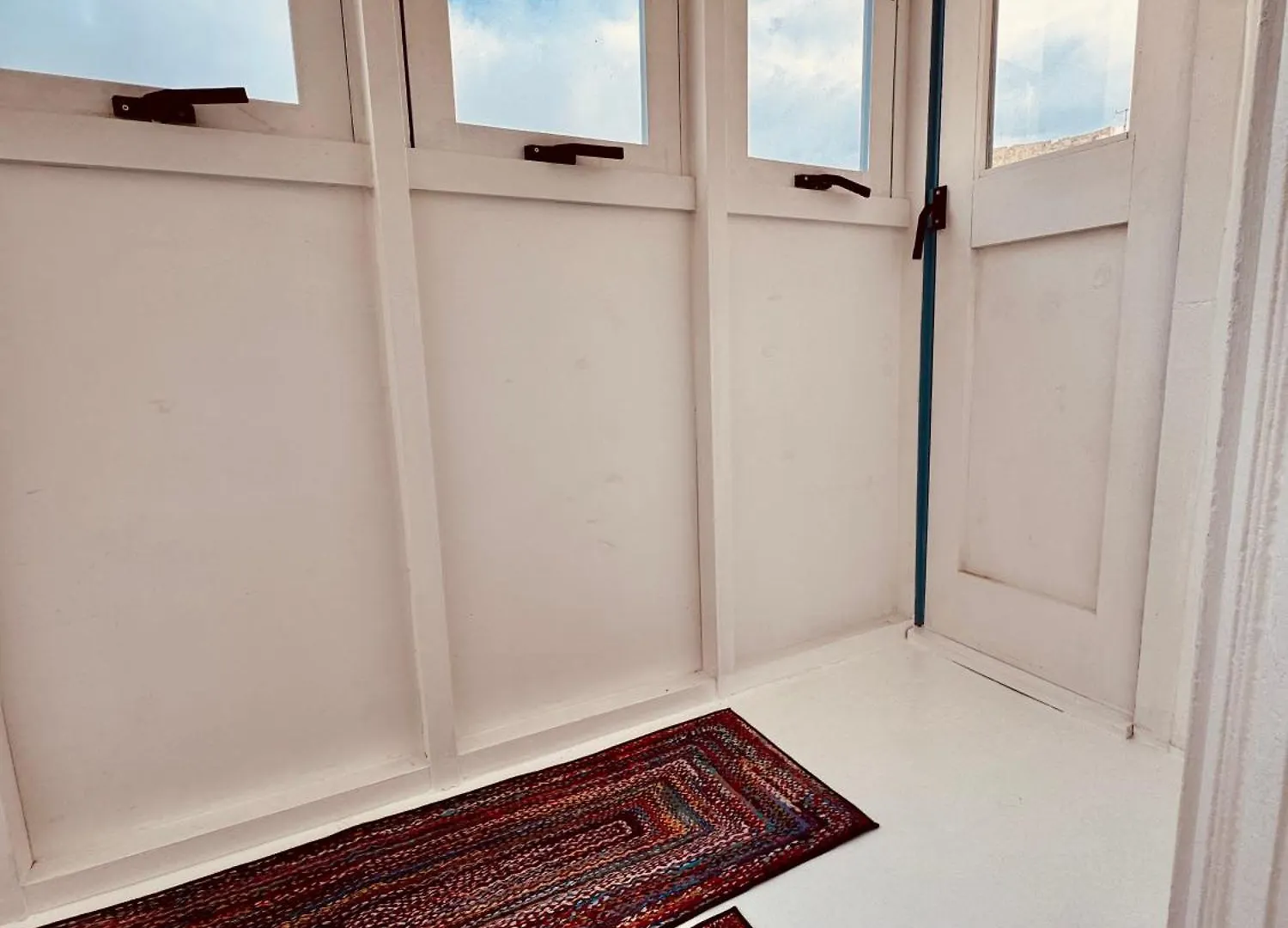 Stylish Boutique Duplex Apartment Home - Green - 2 Large Double Bedrooms With Ensuite Bathrooms Msida Malta