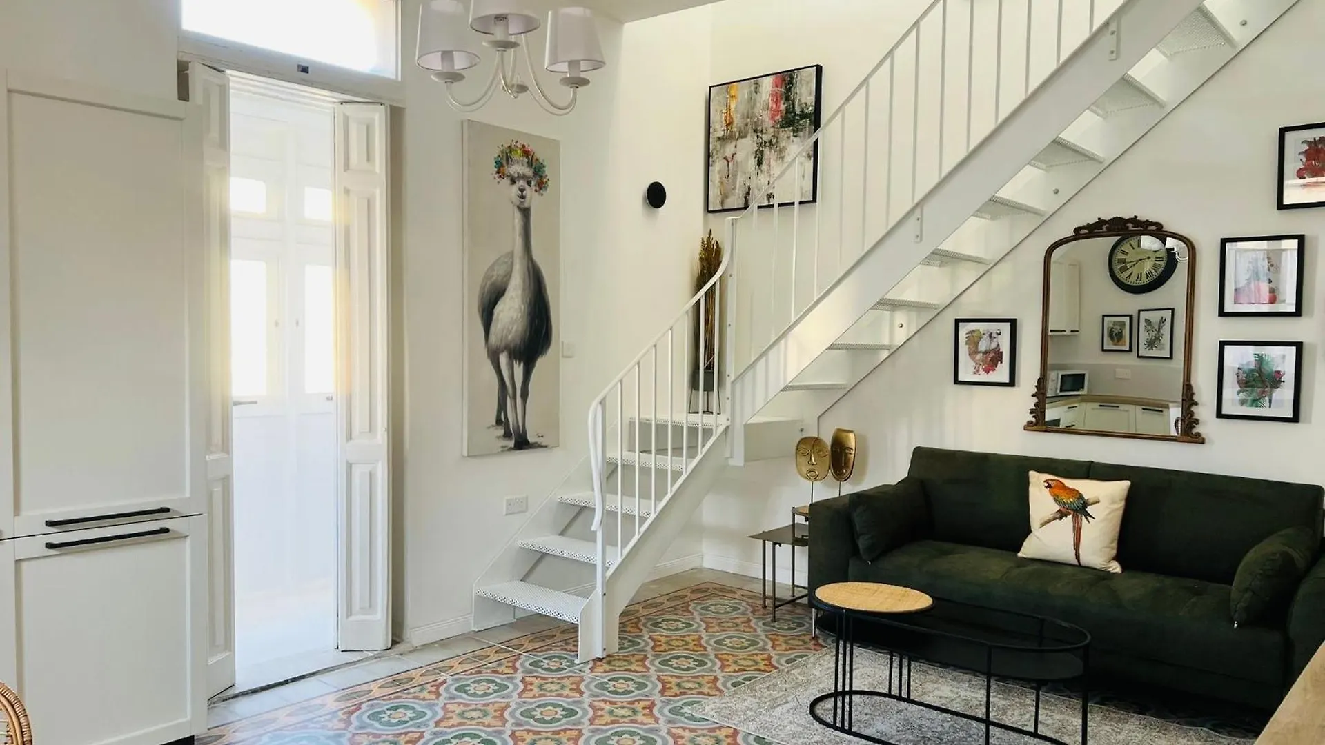 Stylish Boutique Duplex Apartment Home - Green - 2 Large Double Bedrooms With Ensuite Bathrooms Msida