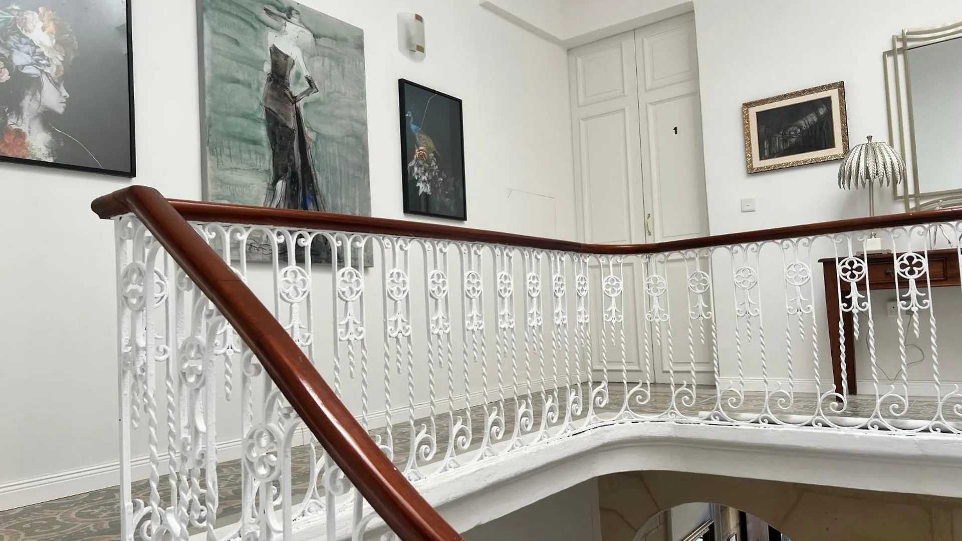 Stylish Boutique Duplex Apartment Home - Green - 2 Large Double Bedrooms With Ensuite Bathrooms Msida